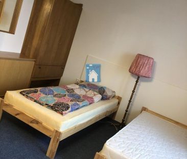 Pronájem bytu pokoj 15 m2 - Photo 2