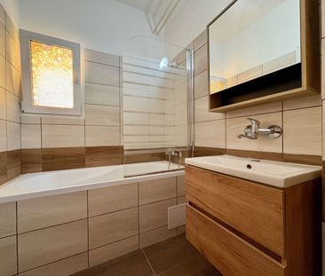 3-IZBOVÝ BYT 90m2+LODŽIA BALKÓN PARKOVANIE PREŠOV - Photo 4
