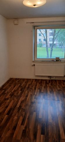 Elisetorpsvägen, Arlöv - Photo 2