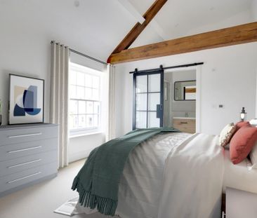 3 bedroom semi-detached house to rent - Photo 2