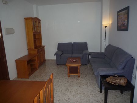 Alquiler de piso en Calle Trinidad, 58 - Photo 3