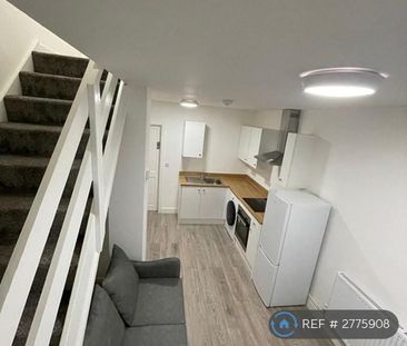 1 bedroom in a house share to rent - Photo 6