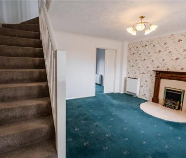 2 bedroom semi-detached house to rent - Photo 5