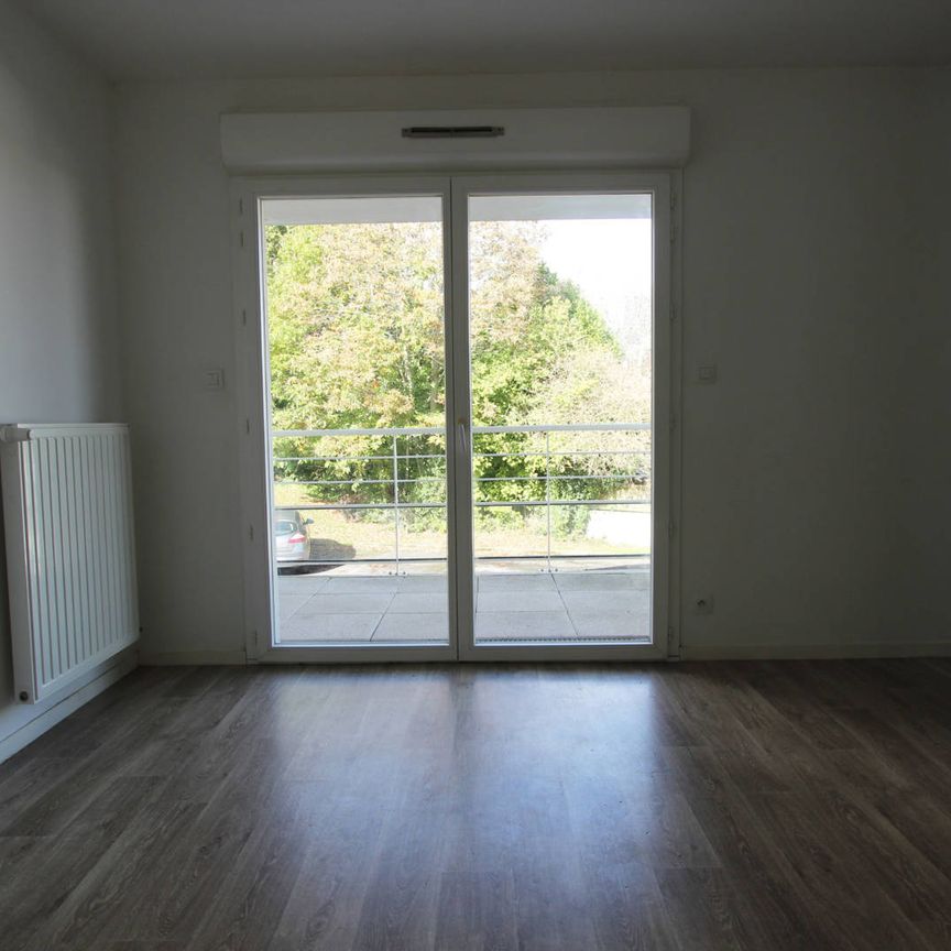 UN APPARTEMENT DE TYPE T1 BIS, AVEC BALCON, PARKING & CAVE, SUR FOUESNANT. - Photo 1