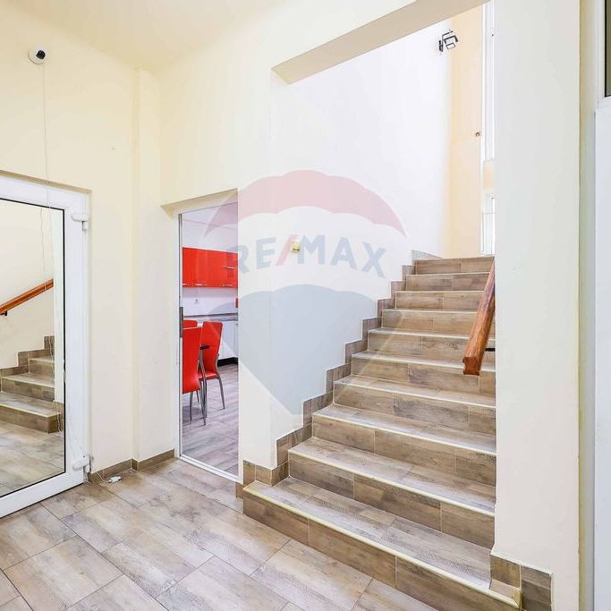 Casă cu 4 camere de închiriat, Ultracentral, Strada Bă... - Fotografie 1