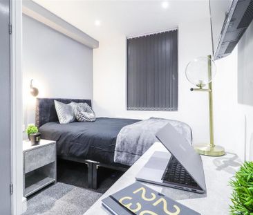 1 bedroom in a house share to rent - Photo 4