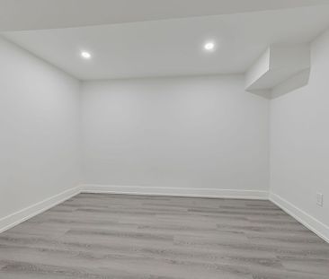 For Lease - 989 Old Cummer Avenue Unit# Lower, Toronto, Ontario - Photo 3
