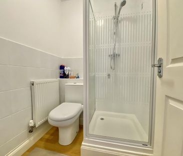 2 bedroom flat to rent - Photo 6