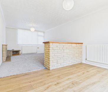 3 bedroom terraced house to rent - Photo 3