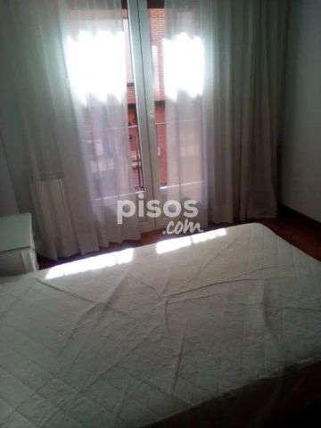 Piso en alquiler en Calle del Ferrocarril - Foto 4