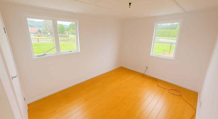 Lovely family home - Photo 3