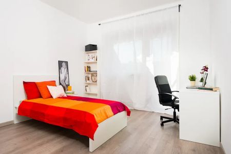 Via Giovanni Argentero, Turin, Piedmont 10126 - Photo 3