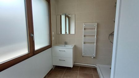location Appartement T2 DE 49.82m² À CHATENAY MALABRY - Photo 2
