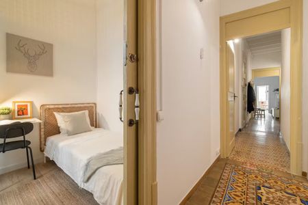 Carrer de Ferlandina, Barcelona, Catalonia 08001 - Photo 4