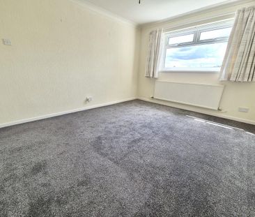 4 bedroom detached bungalow to rent - Photo 5