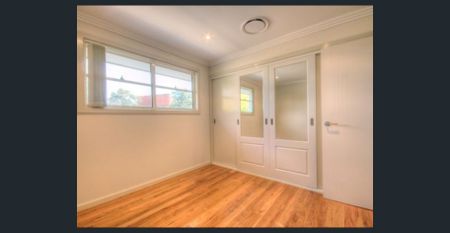 Stunning 4 Bedroom Duplex in Prime Ryde Location - Photo 5