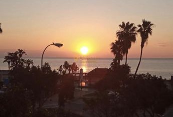 MAGNIFICENT APARTMENT FOR RENT ON THE 1ST LINE OF THE BEACH IN AL CARIHUELA (TORREMOLINOS)