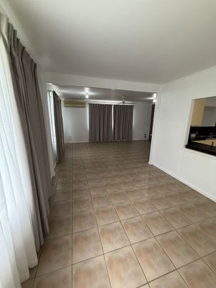 4-Bedroom Home with Shed & Enclosed Bar Area – Bundaberg North - Photo 1