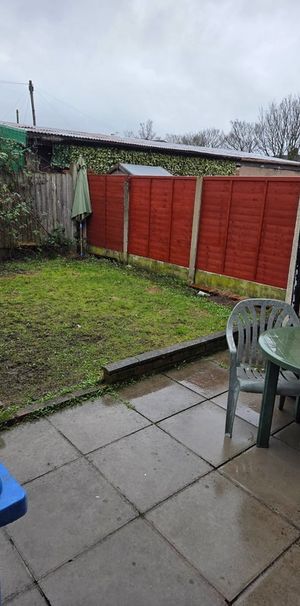 3 Bed Semi-Detached House, Londonderry Road, L13 - Photo 1