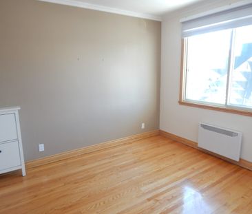 Renovated 5.5 Apartment In Lachine - Photo 1