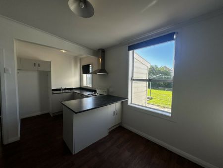 Charming Saint Kilda Rental Awaits You! - Photo 5