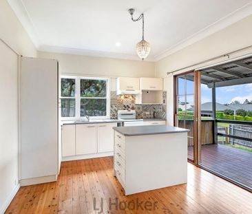 27 Margaret Street, Fennell Bay, NSW 2283 - Photo 6
