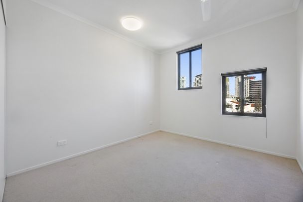 28/171 Scarborough Street, Southport QLD 4215 - Apartment For Rent - $700 | Domain - Photo 1