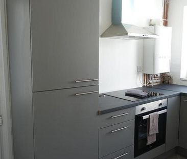4 bedroom private hall to rent - Photo 5