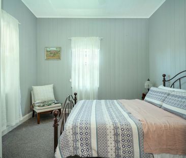 Timeless Character with Modern Comforts - Photo 3