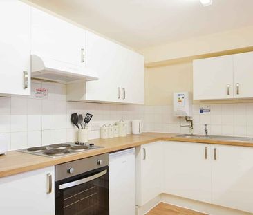 Ensuite Bronze - Photo 6