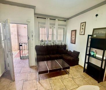 Alquiler de piso en La Carihuela - Los Nidos - Photo 1