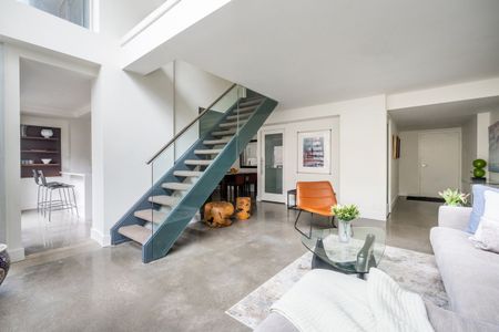 For Lease - 80 Cumberland Street Unit# 1103, Toronto, Ontario - Photo 2