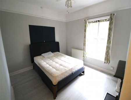 2 Bedroom Terraced To Let - Photo 5