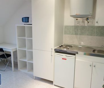 Location Appartement 1 pièce 11m² GRENOBLE 38000 - Photo 2