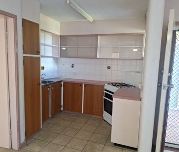 EAST TAMWORTH- 2 Bedroom Unit - Photo 4