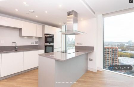 2 bedroom flat to rent - Photo 2