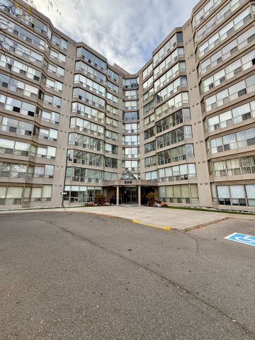 For Lease - 309 Major Mackenzie Drive Unit# 807, Richmond Hill, Ontario - Photo 3