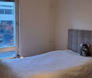 Borgarfjordsgatan, Kista - Photo 5