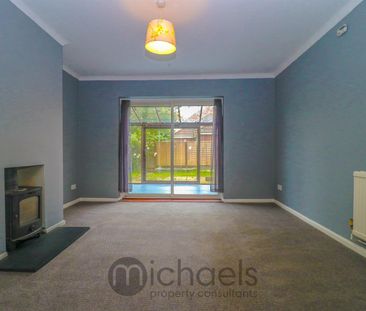 52 Rosabelle Avenue, Wivenhoe, CO7 9NZ - Photo 2