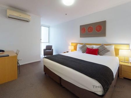 Luxury Riverside Apartment available in The Edge - Photo 3