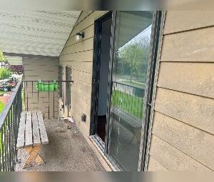 Ideal 2 Bed 1 Bath Suite Near NAIT, Transit & Downtown - Photo 5