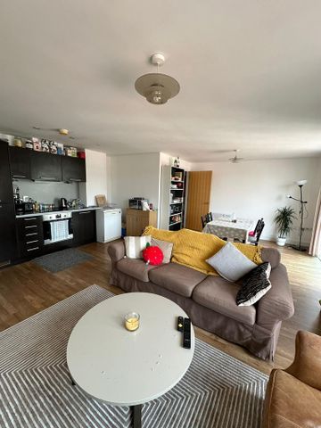 2 bedroom flat to rent - Photo 5