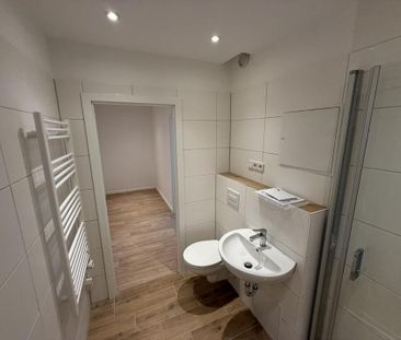 Moderne barrierearme 1-Raumwohnung mit ebenerdiger Dusche - Foto 1