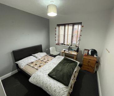 Caddow Road, Norwich - Photo 2