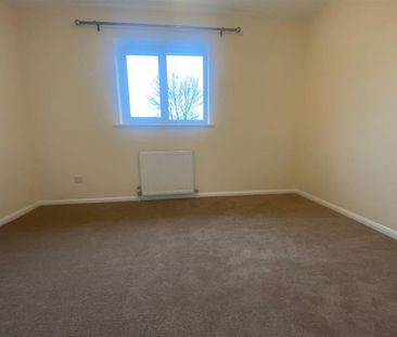 2 bedroom end of terrace house to rent - Photo 6