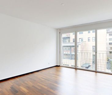 Einzigartige Attikawohnung - Mitten im Geschehen! - Foto 3