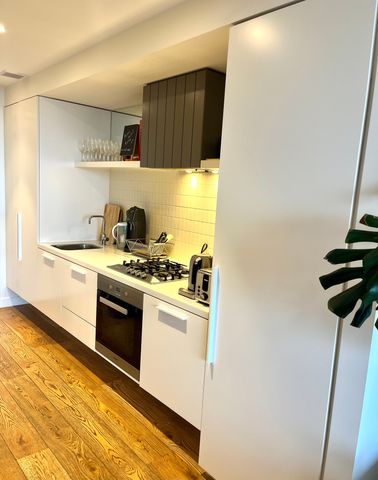 South Melbourne - Photo 4