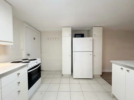 For Lease - 589 Annette Street Unit# BSMT, Toronto, Ontario - Photo 3