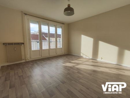 GRAND T1 DE 34m² PROCHE FAC DES SCIENCES - Photo 2