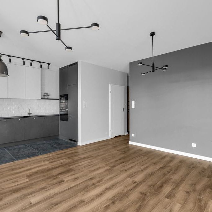 Żeromskiego 17 - blisko metro garaż 3 pokoje! 73.3 m² - Photo 1